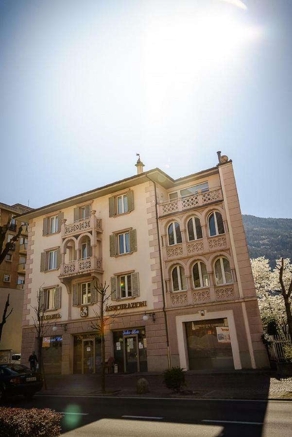 Bed And Breakfast Sweet Home Tirano Luaran gambar