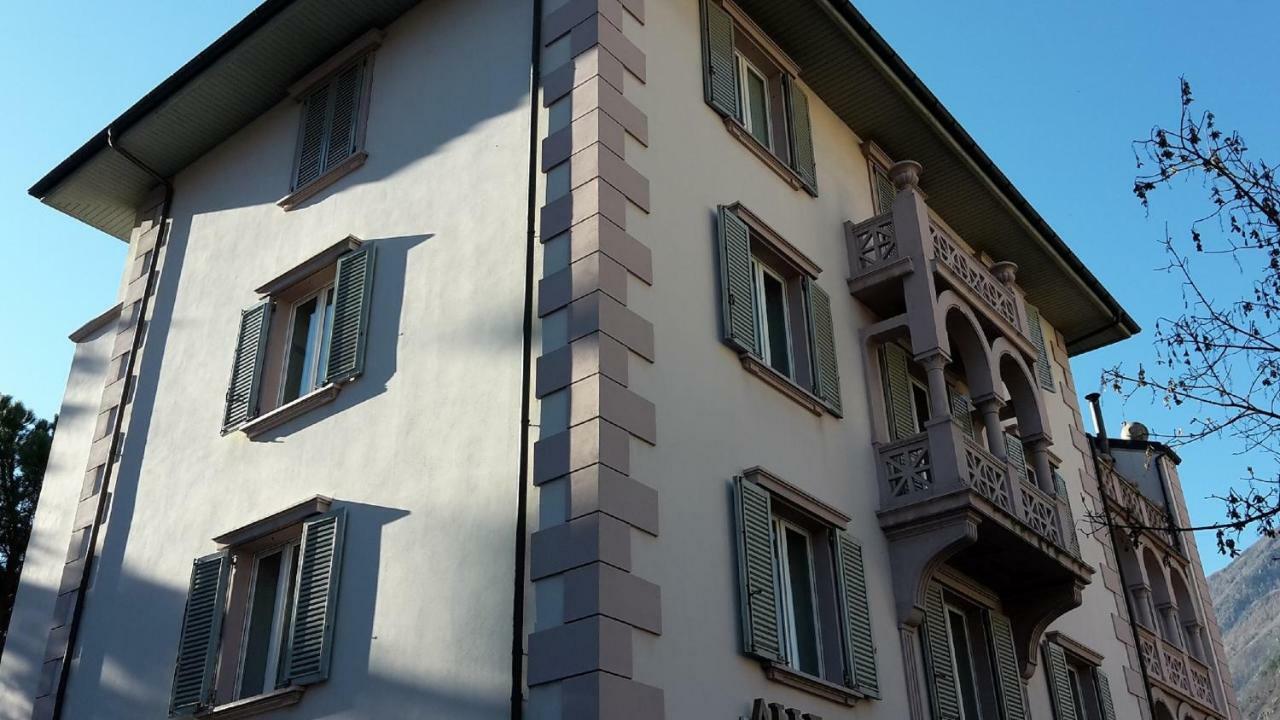Bed And Breakfast Sweet Home Tirano Luaran gambar