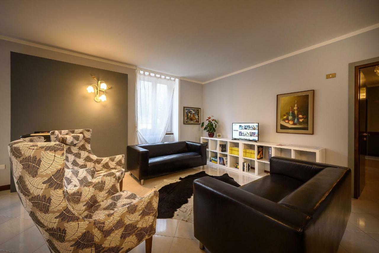Bed And Breakfast Sweet Home Tirano Luaran gambar